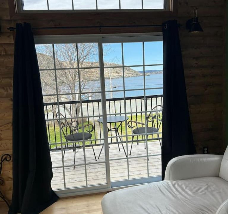 Cupids House | Cupids Guest House and SheShed