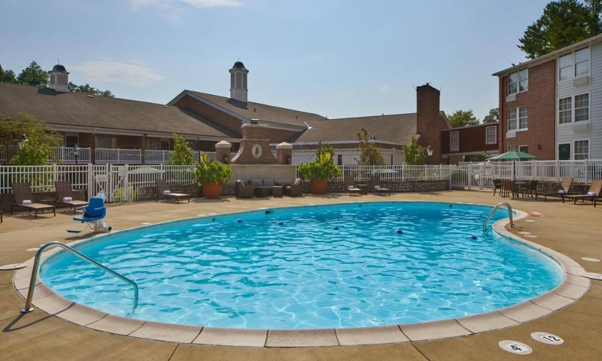 Athens Hotel | Downtown Stay | 1 Unit | Near Ohio University Campus | Seasonal Pool