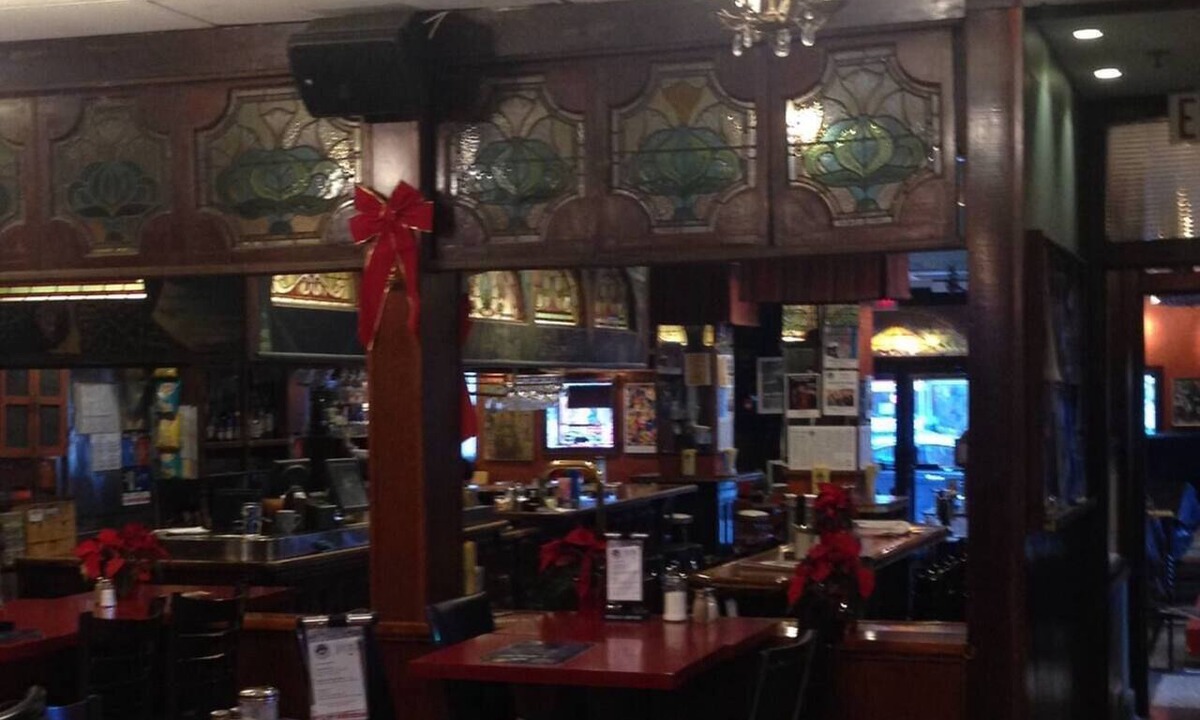 Downtown Toronto Hotel | Downtown Toronto 2BR Hotel on Queen Street