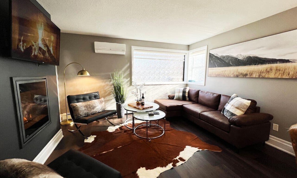 South London Apartment | Dreamy Escape | Cozy & Stylish Stay for Two
