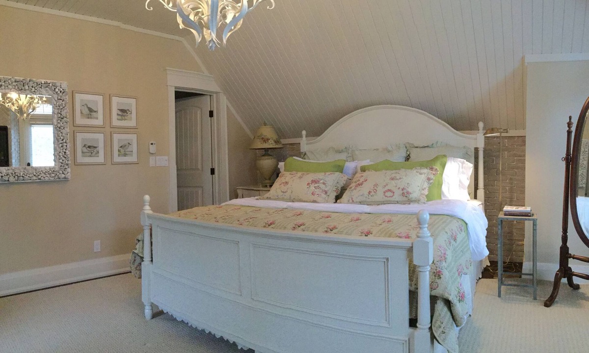 Huntsville Bed & Breakfast | Echo Woods B&B