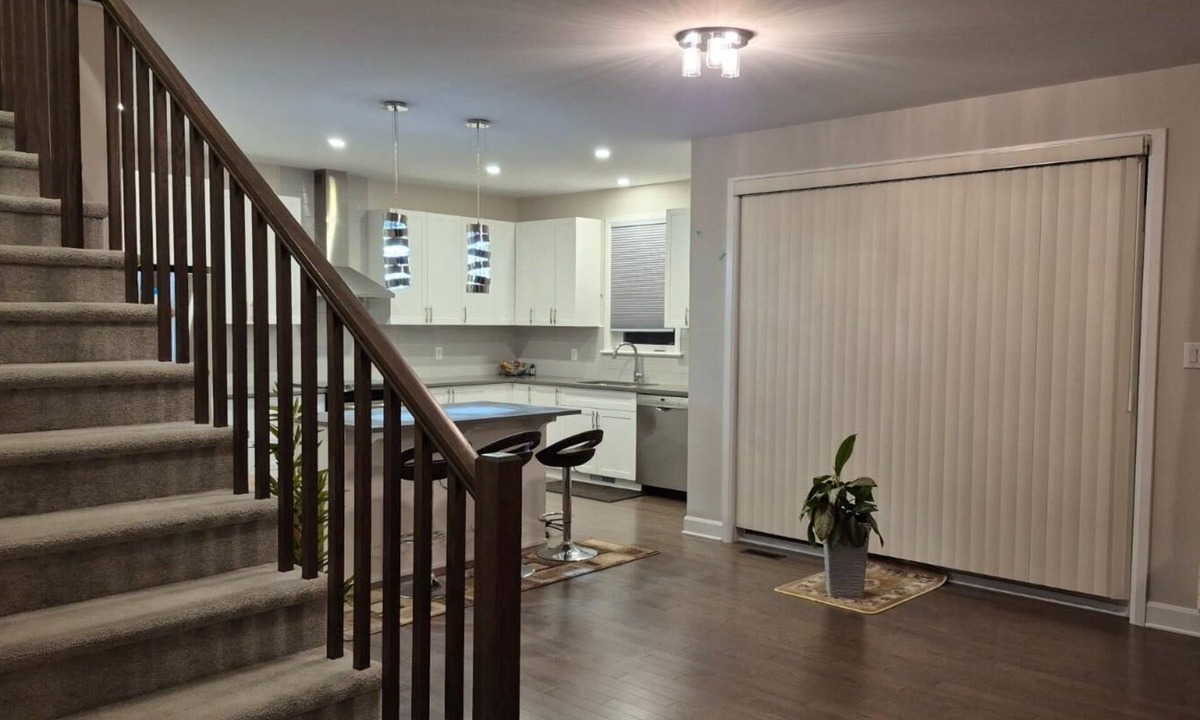 Russell House | Elegance and serenity on Parkview Terr/Élégance et calme sur Parkview Terr