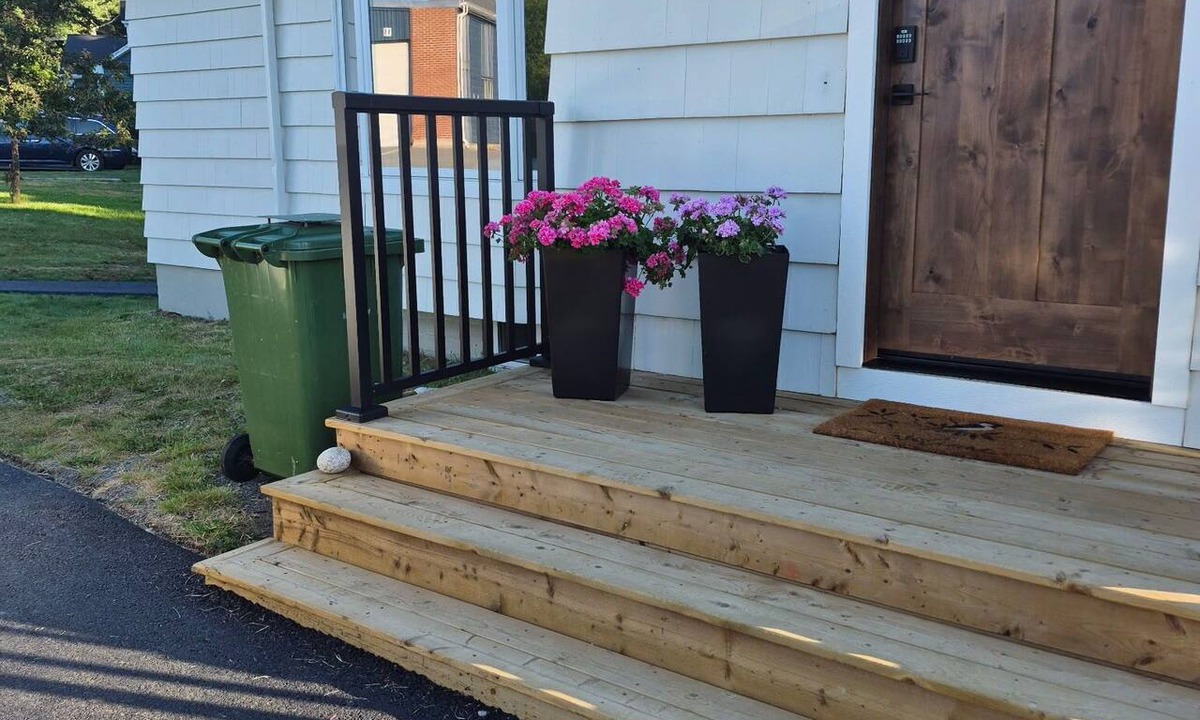 Mahone Bay Apartment | Enjoy Beautiful Mahone Bay Nova Scotia