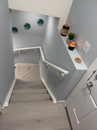 Calgary Apartment | Entire 2BR Suite 12 min to Airport