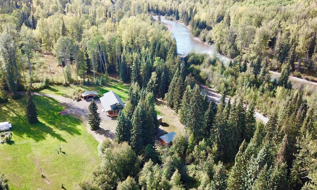 Telkwa House | Entire Lodge