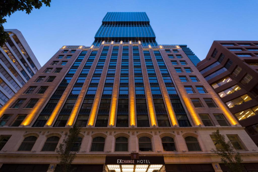 Central Hotel | EXchange Hotel Vancouver