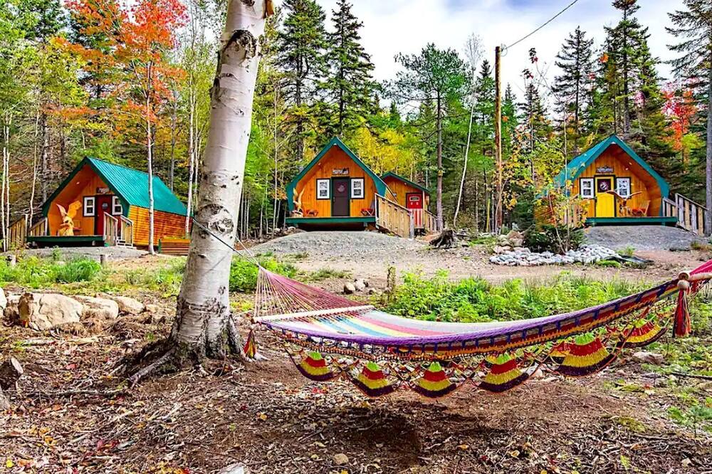 Murray Cabin | Fantastic Wood Cabin Rental for the Best Nova Scotia Glamping Trip