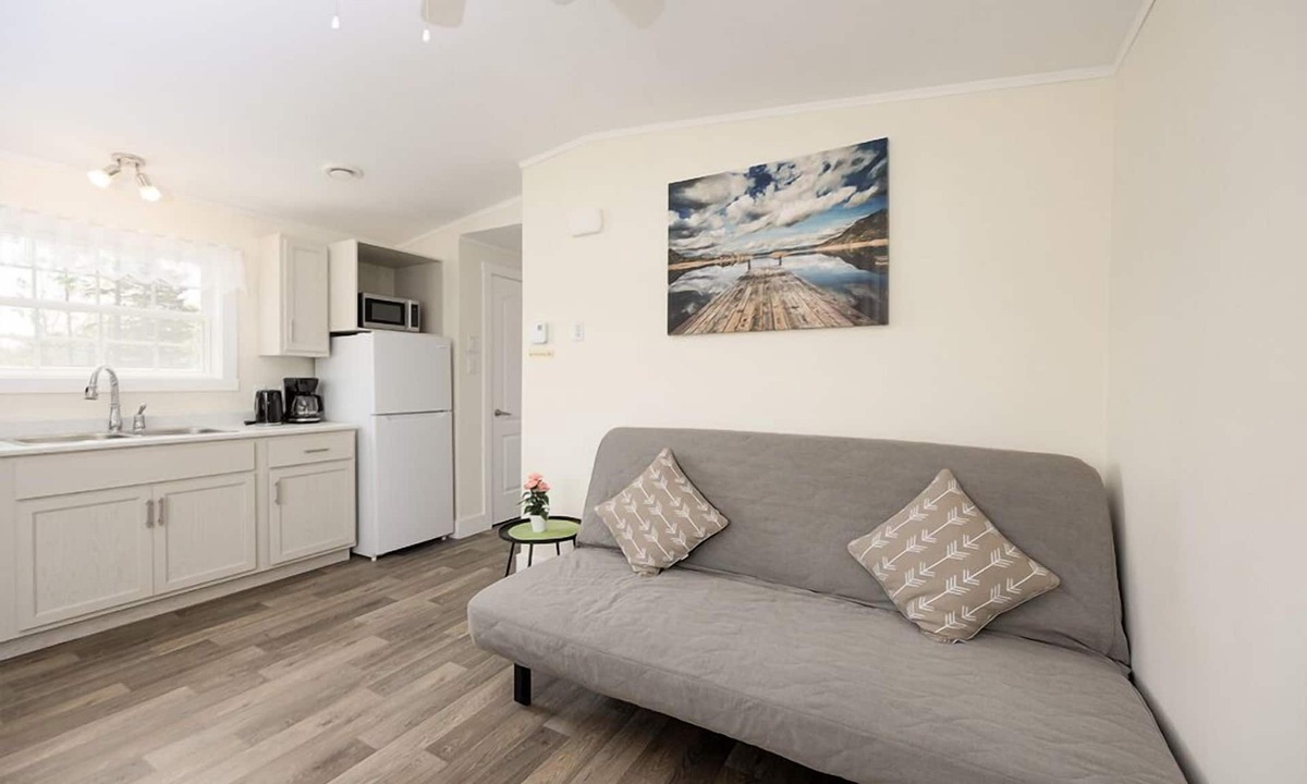 Brackley Beach Ski Chalet | Fiddlers Green Country Cottages
