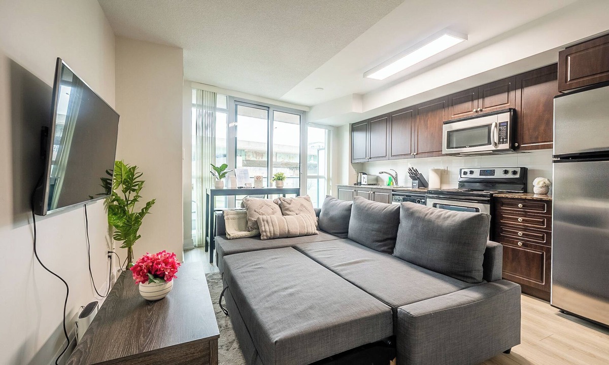 Fort York Apartment | Fort York Suites Toronto