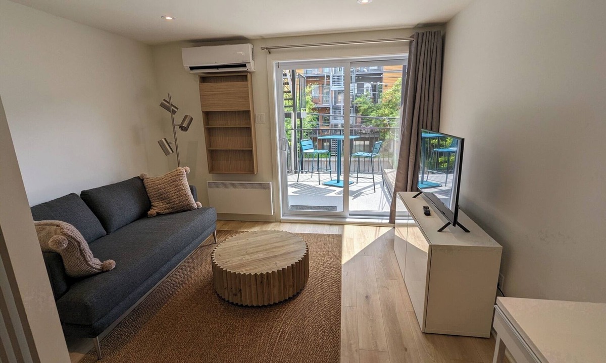 Mile-Ex Apartment | Fully-equipped top-of-the-range apartment recently renovated
