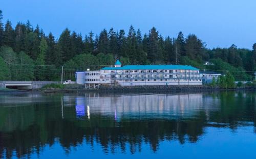 Port Hardy Hotel | Glen Lyon Inn