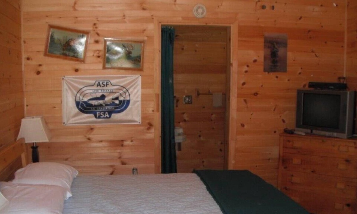 Gaspe Cabin | Gourmet Salmon Club Cabin 1