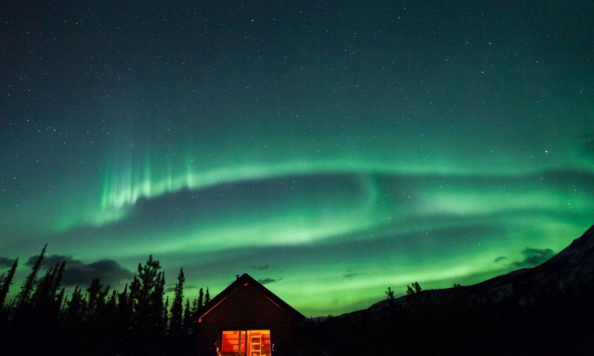 Whitehorse Cabin | Grandma & Grandpa Aurora Viewing Cabin