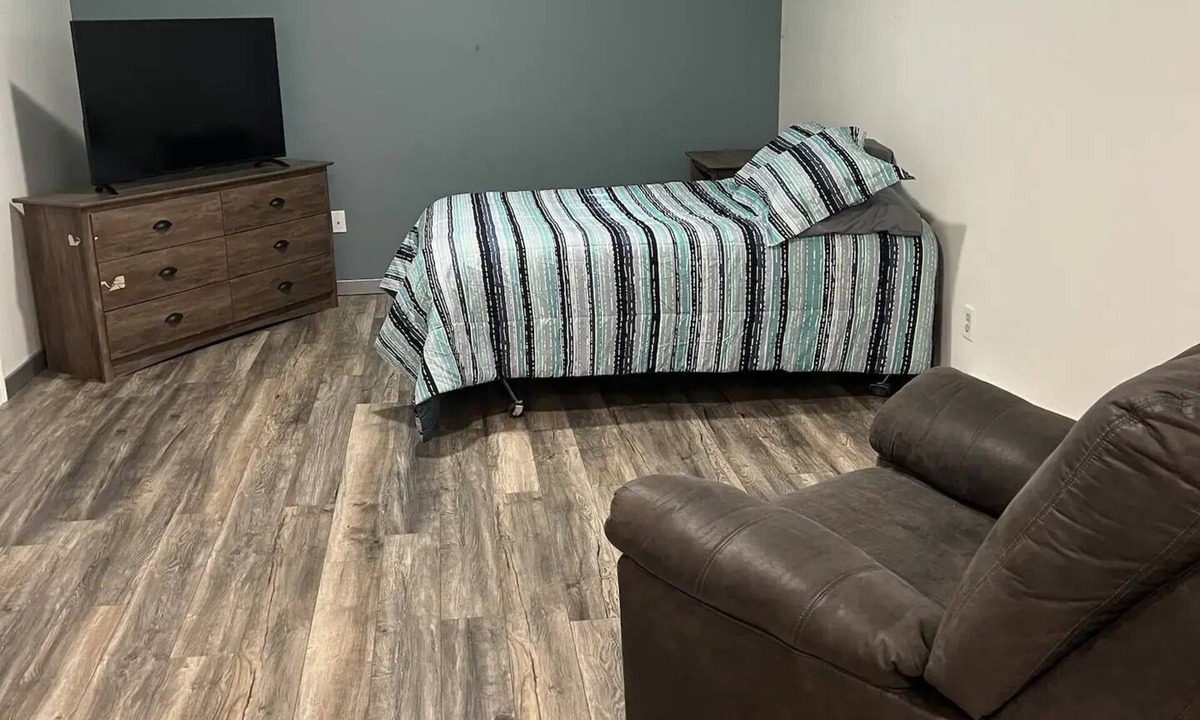 Kippens Apartment | Great Place to stay, Close to Stephenvillenn