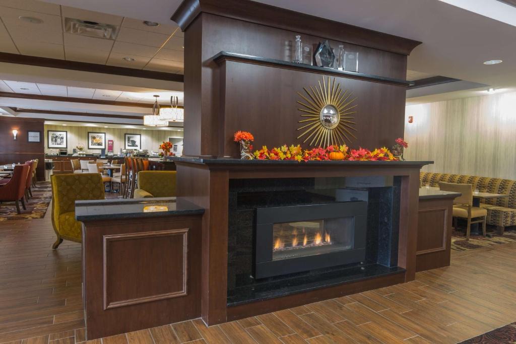 Bangor Hotel | Hampton Inn Bangor