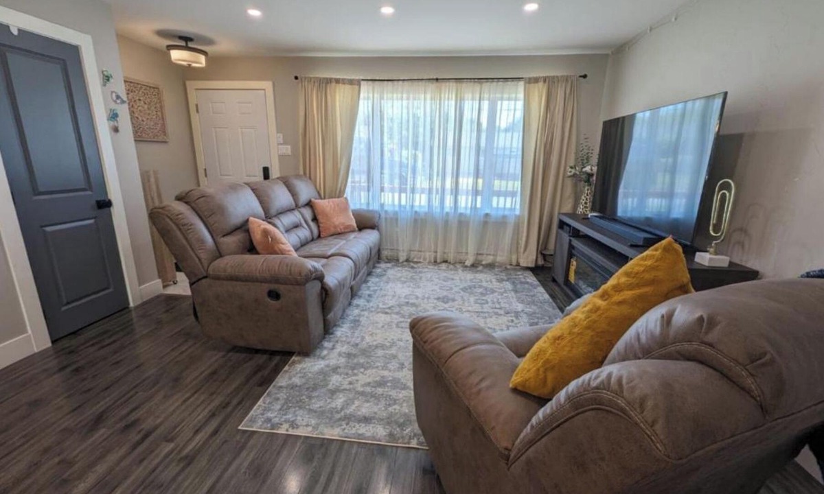 Lower Sackville House | Harmony Haven