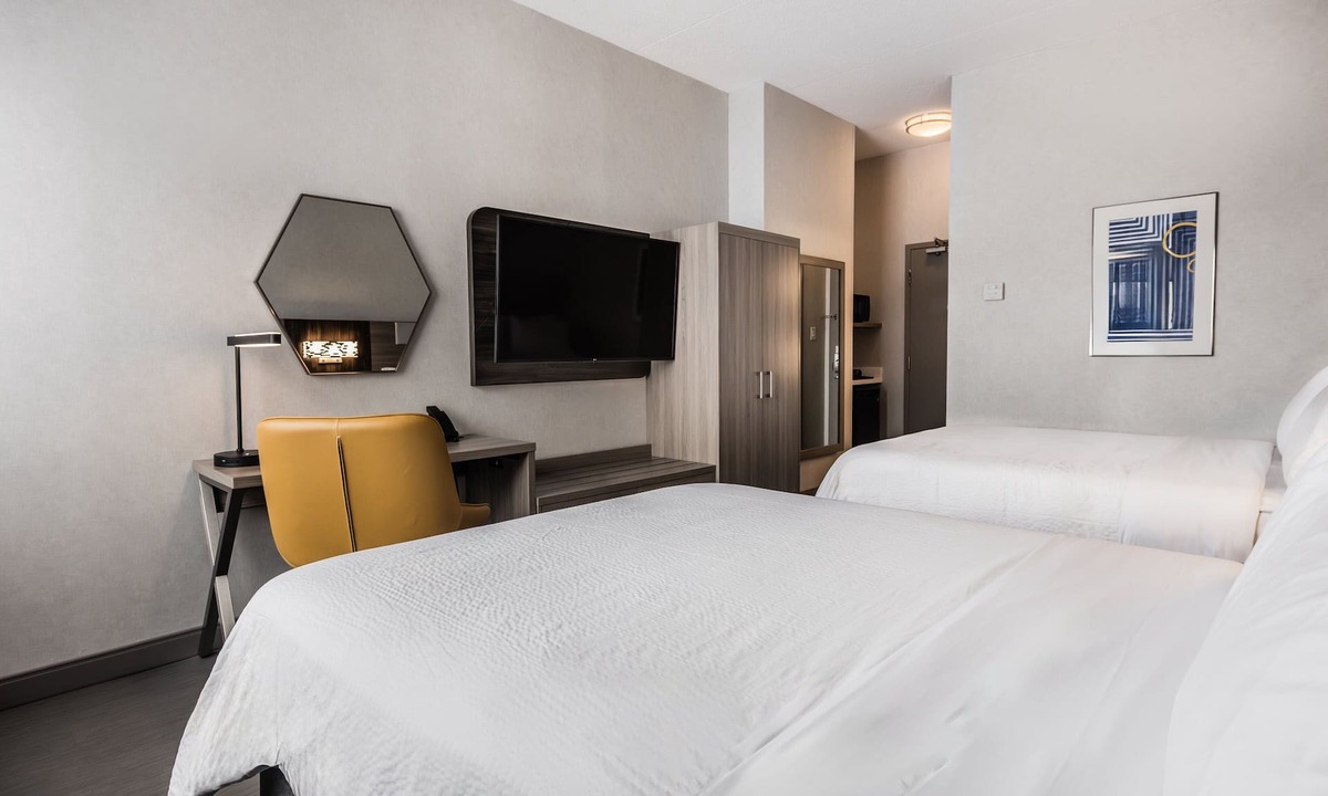 Black Creek Hotel | Holiday Inn Express Toronto - North York by IHG