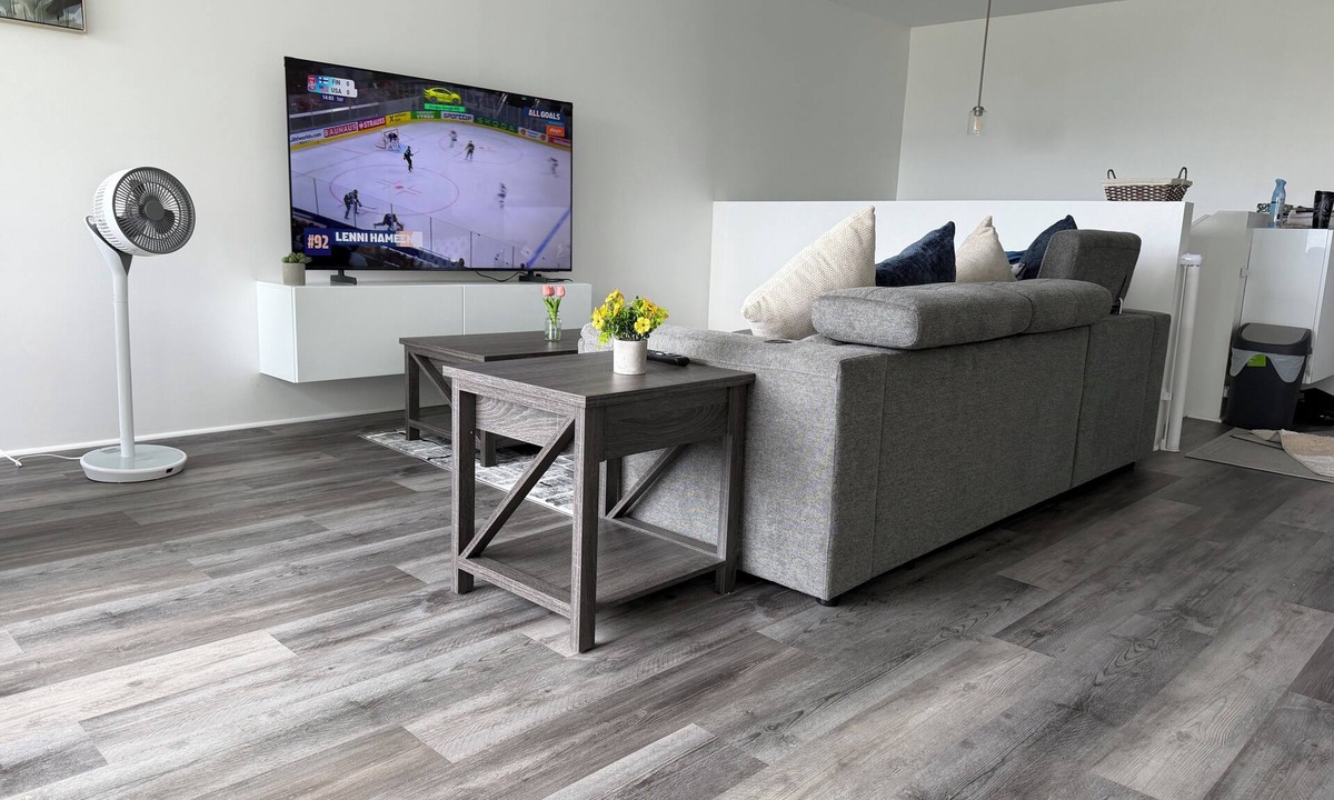 Kamloops House | Home Near TRU AND Hospital with Scenic City Views