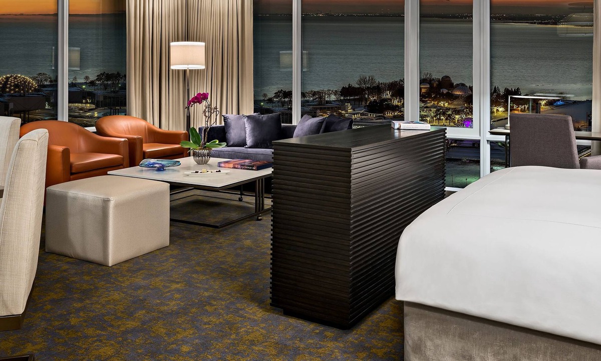 Niagara Hotel | Hotel X Toronto, a Destination by Hyatt Hotel