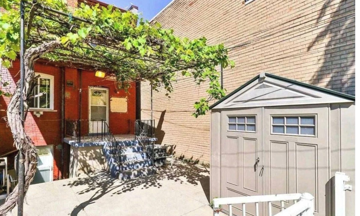 Dovercourt Park House | Huge detach house with back yard steps to grocery stores public transit park