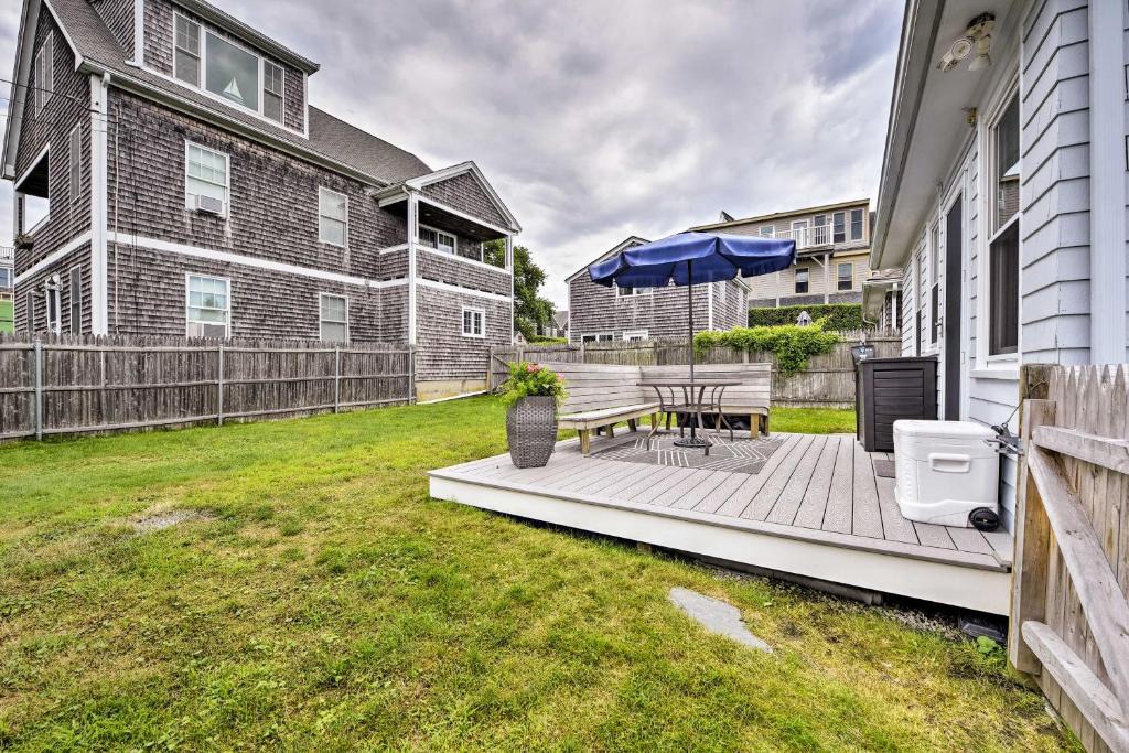 Newport House | Idyllic Newport Area Cottage - Walk to First Beach