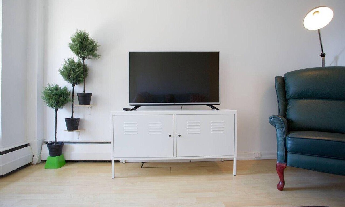 Milton Park Apartment | Impossibly Cool Downtown Flat