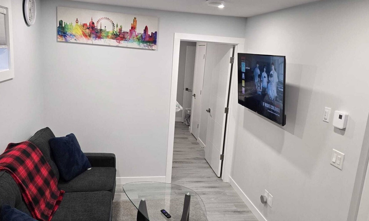 Regina House | Koko Suites