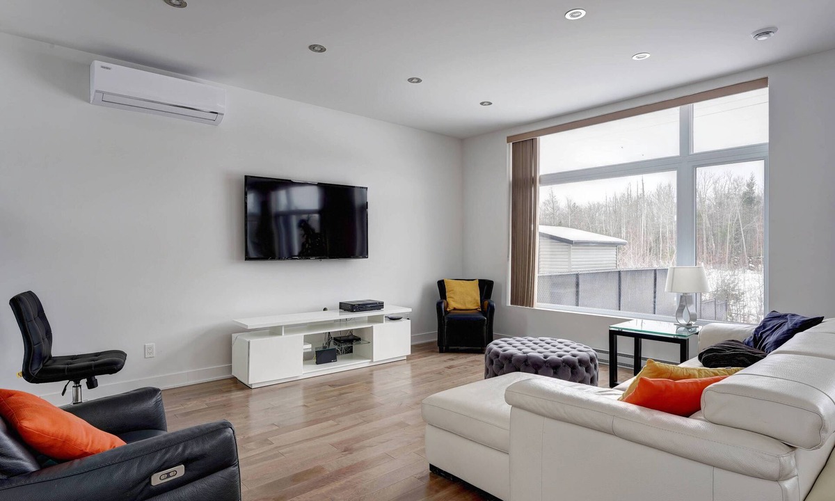 Mirabel House | La Maison Neuve de luxe