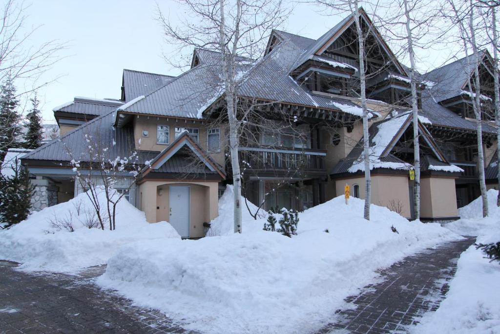 Village North Apartment | Lagoons Condos by Whistler Retreats