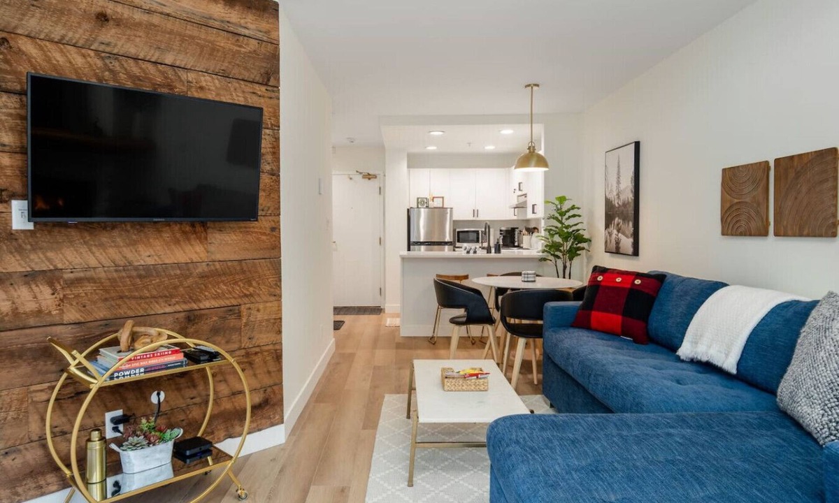 Whistler Creekside Apartment | Lake Placid Gem - So Close to Creekside Gondola