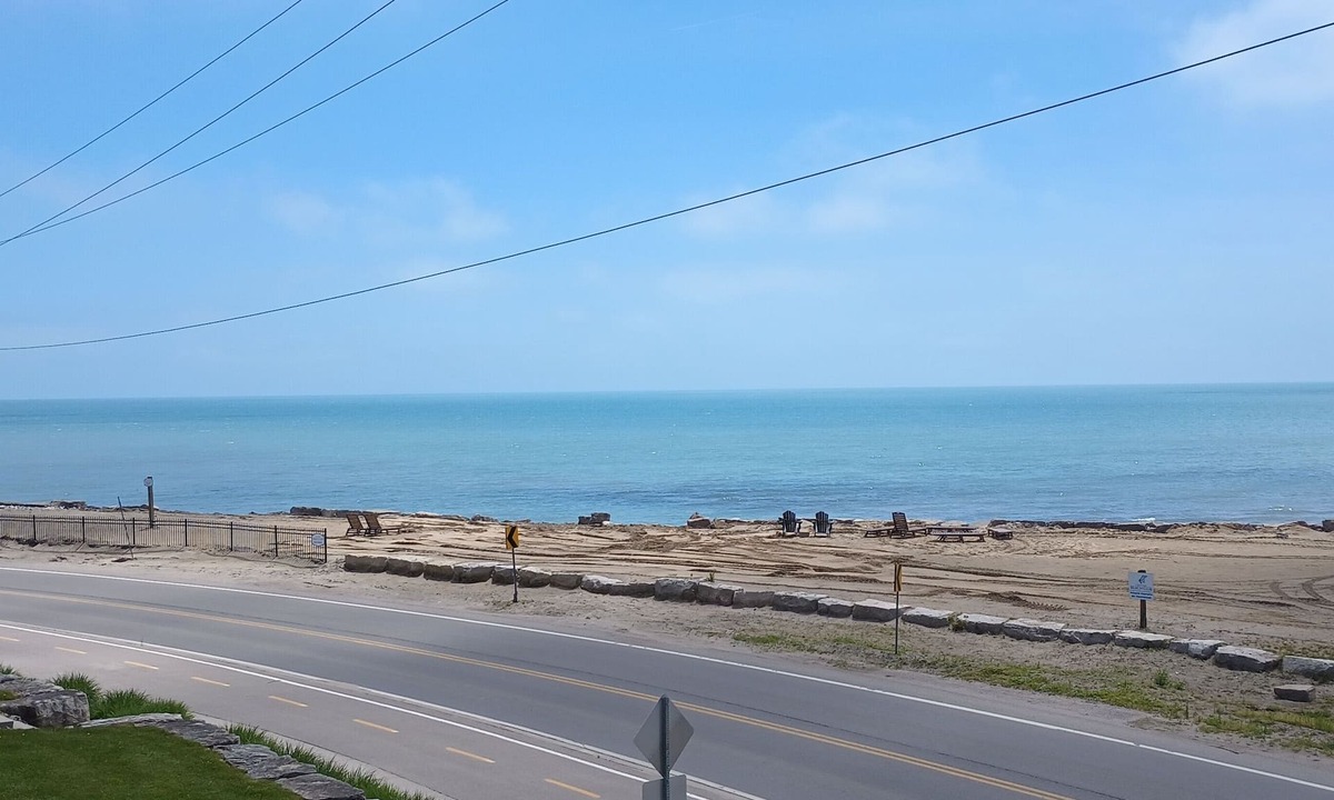 Long Point Condo | Lake view ! 1 King bed, 2 Queens 82" TV for evening Movies - 3 bed 3 bath