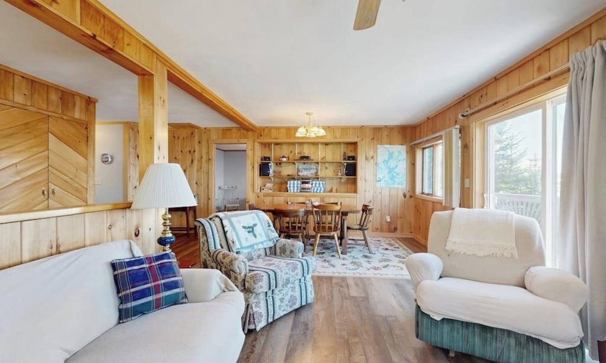 Greenville Cabin | Lakefront home with private dock, mooring, pebble beach, grill, & firepit