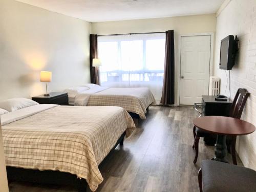 Ramara Hotel | Lakeside Inn