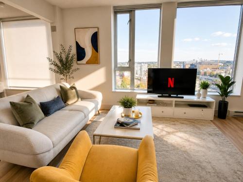 Crosstown Apartment | Large 3BR Vancouver Stay Perfect for MAJOR INTERNATIONAL SPORTING EVENT 2026 Visitors