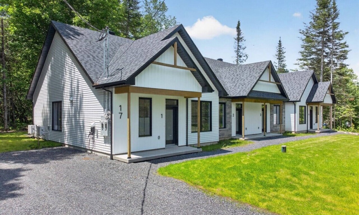 Austin House | Le Relais Austin - Full Property (4 Units-6 beds)