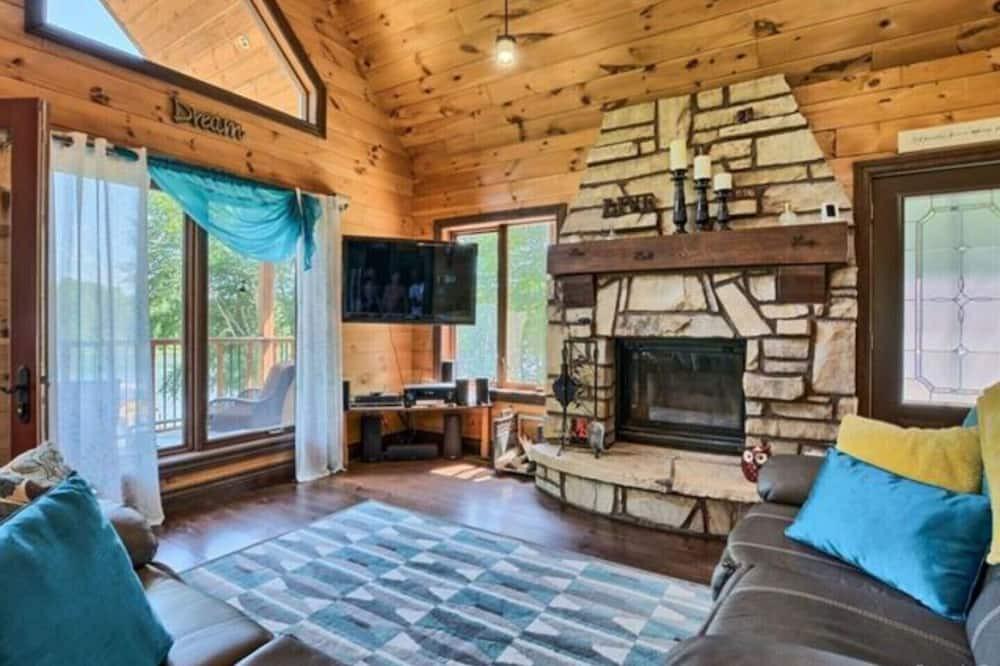 La Peche Ski Chalet | Le Sinclair chalet getaway