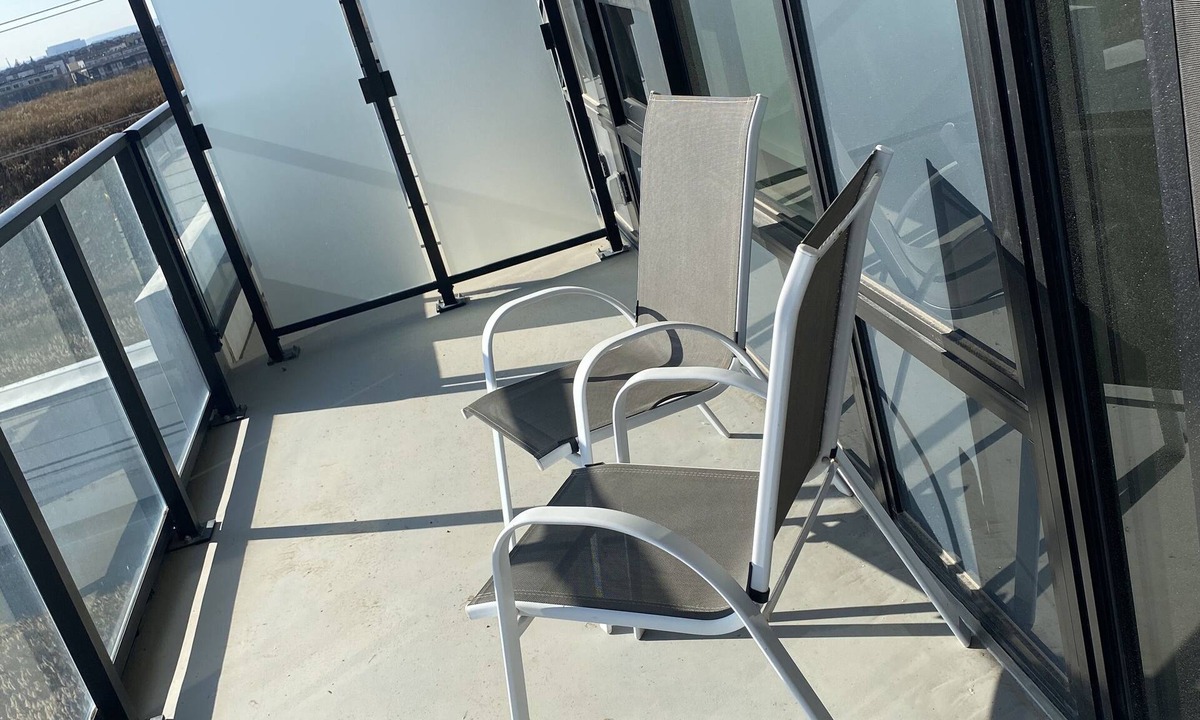 Oakville Condo | Live in Lux