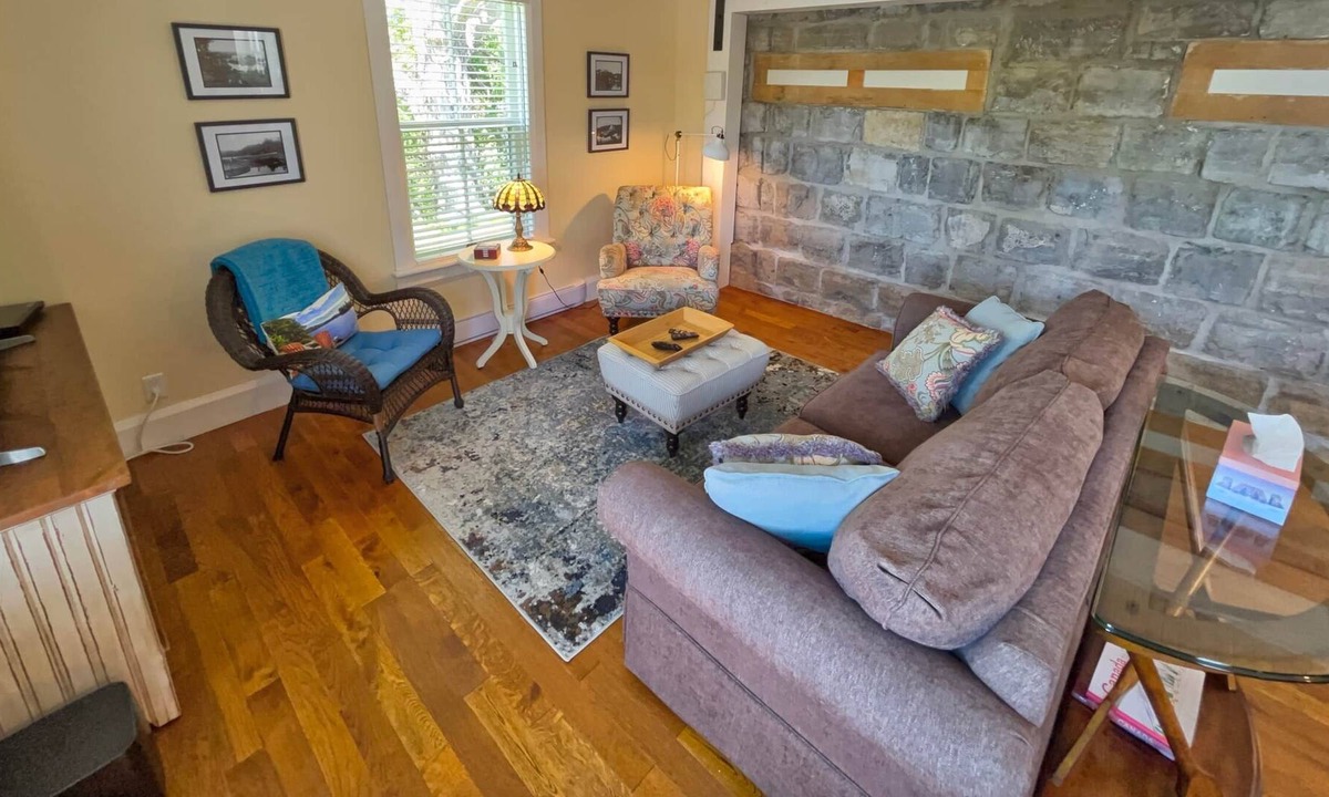 Rideau Lakes House | Lockmaster's House, Davis Lockstation, Parks Canada