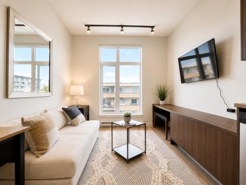 Sidney Apartment | Lovely Brand New Condo