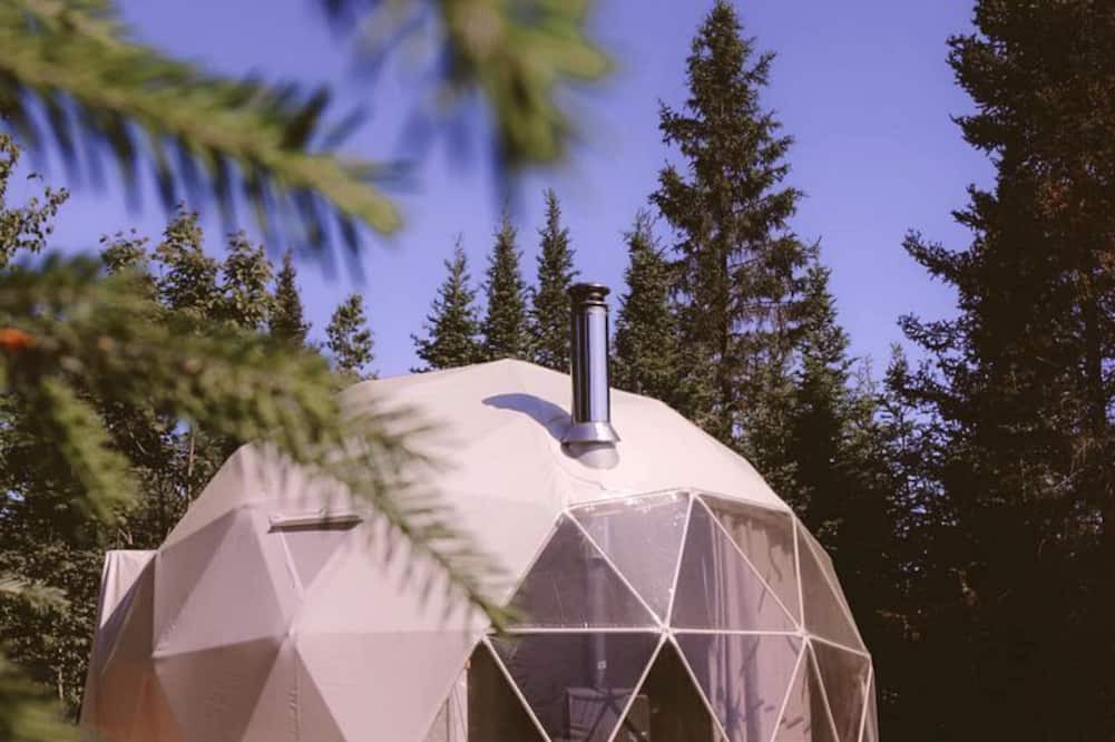 Mattawa RV Rental | Lovely Dome Rental for Cozy Glamping Escapes to Nature in Mattawan, Ontario