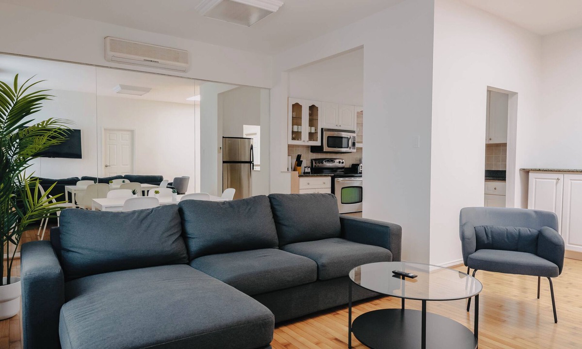 Riverside Apartment | Lum The Queen - Superior Two-Bedroom Apartment