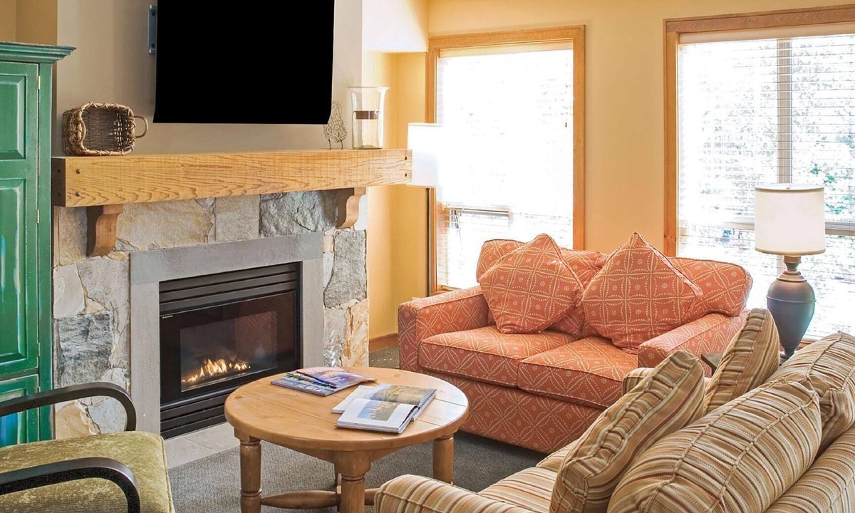 Whistler Condo | Luxurious 2-bedroom condo in North America’s top ski destination