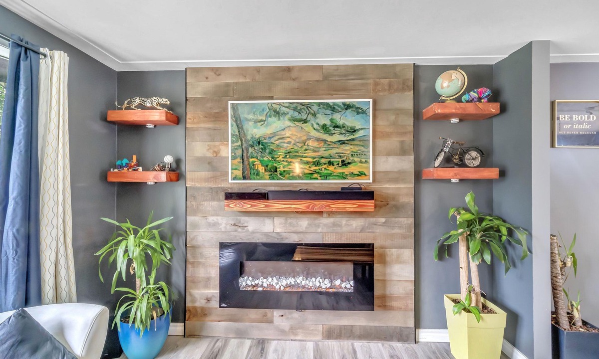 Guelph House | Luxurious Cottage in city