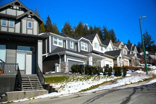 Burke Mountain House | Luxury Coquitlam Escape, Beautiful Zen Interiors, Near Transit