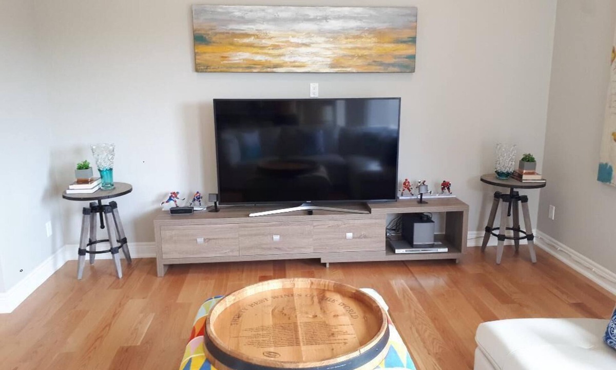 Fort Erie House | Luxury Furnished House Niagara Region Fort Erie Ontario