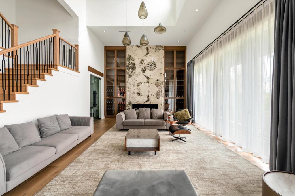 Richmond House | Luxury Private Suite in Elegant Richmond Villa