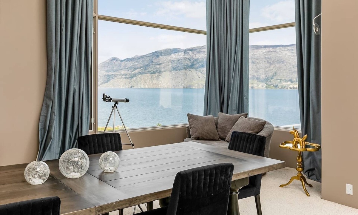 Okanagan-Similkameen Villa | Luxury Waterfront Villa on Okanagan Lake