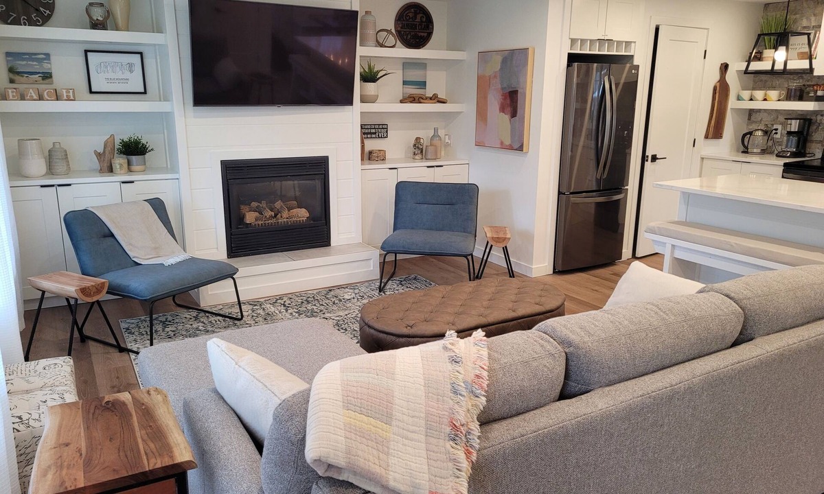 Wasaga Beach Cottage | Make memories at the Jansen Clan Cottage