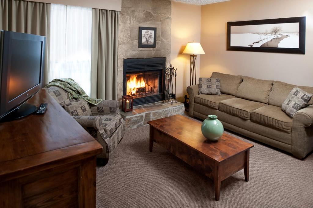 Jasper Cabin | Maligne Lodge