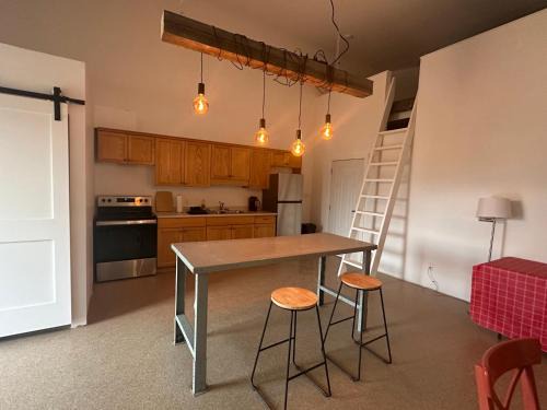 Whitehorse Apartment | Mezzanine Loft Above the Barn